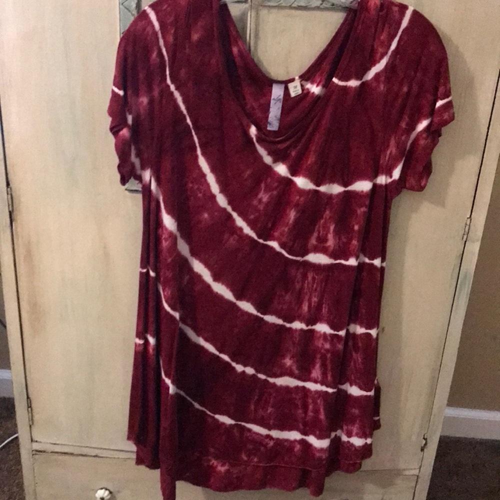 Tie dye short sleeved shirt